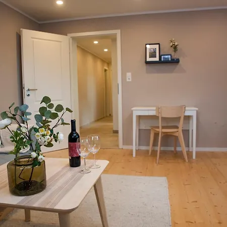 Moderne Im Grünen Mit Privatem Garten Apartment Donaueschingen