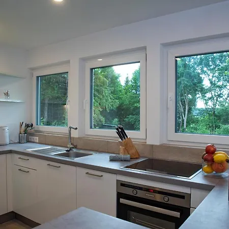 Moderne Im Grünen Mit Privatem Garten * Donaueschingen